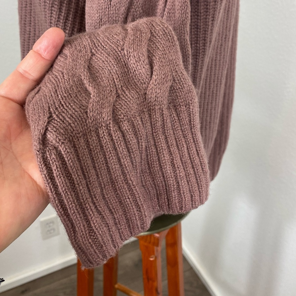Gentle Herd Women’s Sweater M Slouch Turtle Neck In Mauve Cable Sleeve Yak Wool - Picture 10 of 15